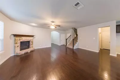 1200 Pigeon Hawk Drive, Little Elm, TX 75068 - Photo 6