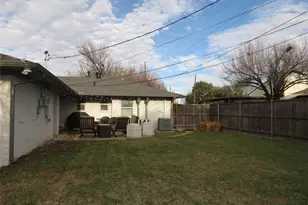 11425 Lochwood, Dallas, TX 75218 - Photo 18