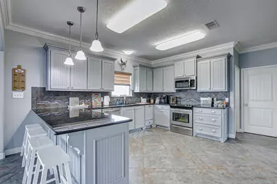 2774 Gulfview Lane, Port Bolivar, TX 77650 - Photo 16