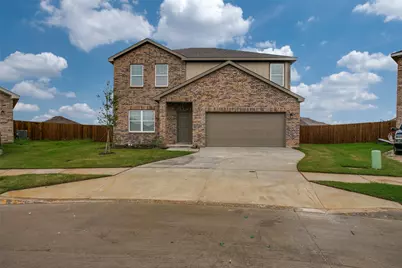 10301 Castle Lyons Lane, Fort Worth, TX 76036 - Photo 1