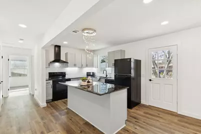 10325 Maylee Boulevard, Dallas, TX 75228 - Photo 4