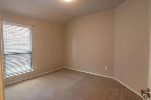 1025 Lake Grove Dr, Little Elm, TX 75068 - Photo 12