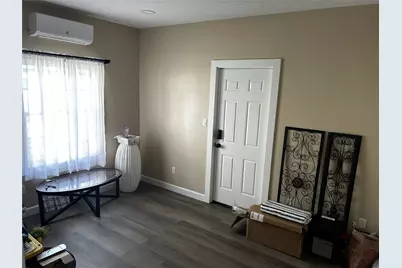 908 W Chestnut Street, Denison, TX 75020 - Photo 10