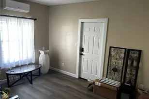 908 W Chestnut St, Denison, TX 75020 - Photo 10