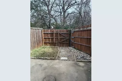 167 Merlin Way, Euless, TX 76039 - Photo 14