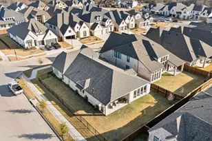 2100 Pleasant Run Ln, Fort Worth, TX 76008 - Photo 30