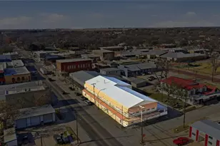 220 Blackjack St, Dublin, TX 76446 - Photo 2