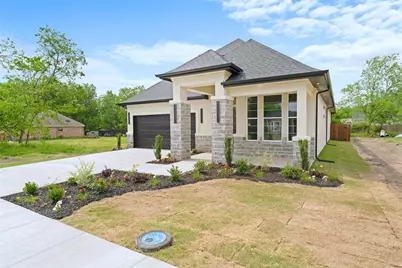 504 Stallings Street, Terrell, TX 75160 - Photo 1