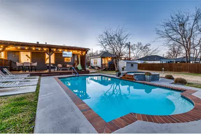 907 E Texas Street, Grapevine, TX 76051 - Photo 30