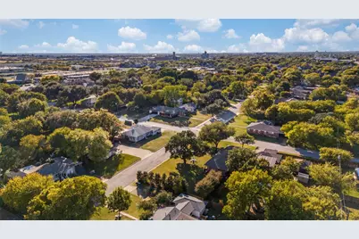 907 E Texas Street, Grapevine, TX 76051 - Photo 36