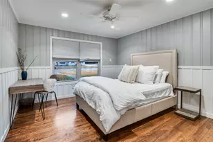 907 E Texas St, Grapevine, TX 76051 - Photo 22