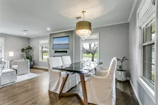 907 E Texas St, Grapevine, TX 76051 - Photo 4