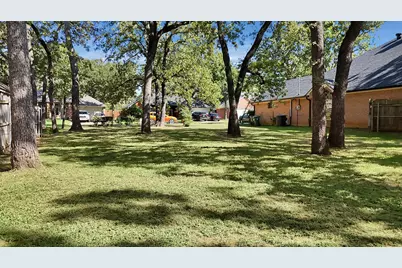 3830 Sounder Drive, Arlington, TX 76001 - Photo 10