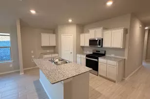 8445 Hollymead Ln, Fort Worth, TX 76131 - Photo 2