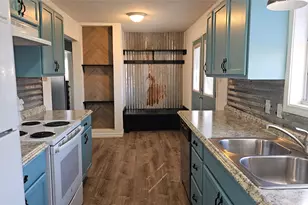 309 N Main St, Trenton, TX 75490 - Photo 4