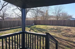 309 N Main St, Trenton, TX 75490 - Photo 8