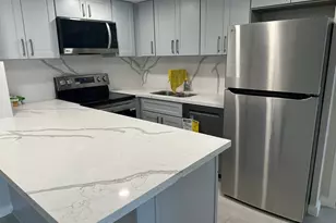 7520 Hornwood Dr, Houston, TX 77036 - Photo 16