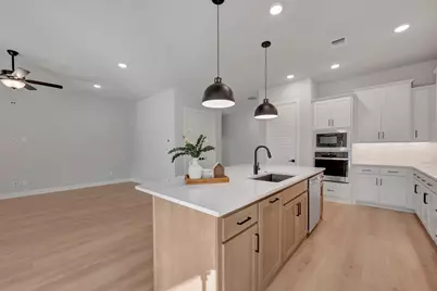 2076 Spotted Fawn Drive, Arlington, TX 76005 - Photo 12