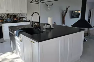 10631 Rolling Hills Dr, Little Elm, TX 75068 - Photo 10