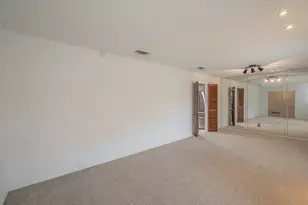 1633 Martha Dr, Bedford, TX 76022 - Photo 6