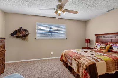 1214 Kiowa Drive E, Lake Kiowa, TX 76240 - Photo 16