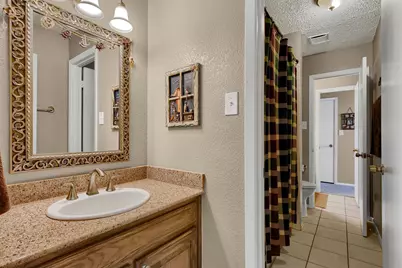 1214 Kiowa Drive E, Lake Kiowa, TX 76240 - Photo 20