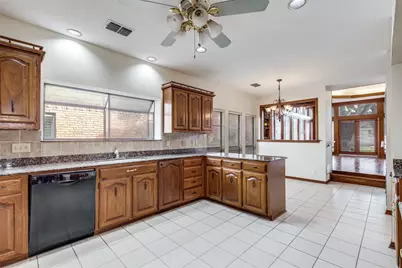 5014 Village Court, Dallas, TX 75248 - Photo 10