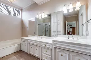 5014 Village Ct, Dallas, TX 75248 - Photo 14