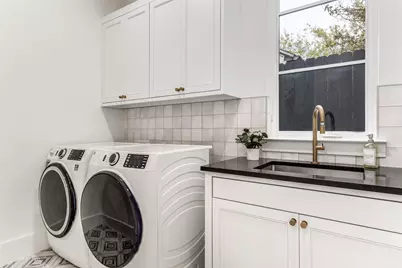 7610 Linwood Avenue, Dallas, TX 75209 - Photo 24