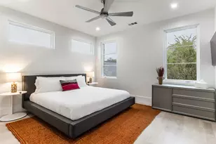 7610 Linwood Ave, Dallas, TX 75209 - Photo 18