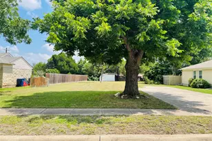 1416 Williams Dr, Garland, TX 75042 - Photo 1