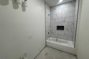 2303 Dartmore St, Brownwood, TX 76801 - Photo 6