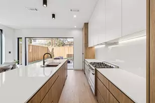 5635 Matalee Ave, Dallas, TX 75206 - Photo 8