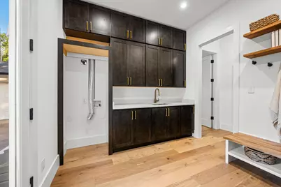 10424 Remington Lane, Dallas, TX 75229 - Photo 36