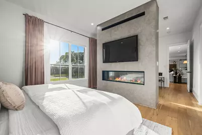 10424 Remington Lane, Dallas, TX 75229 - Photo 14