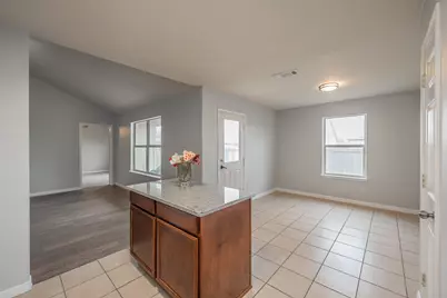 529 Hidden Dale Drive, Fort Worth, TX 76140 - Photo 10