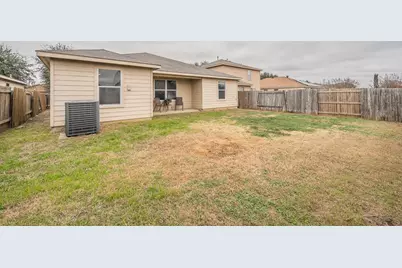 529 Hidden Dale Drive, Fort Worth, TX 76140 - Photo 34