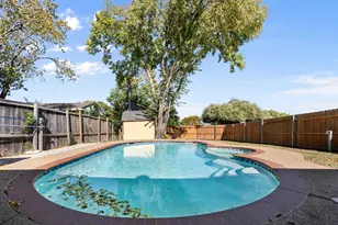 1561 Winter Park Ln, Lewisville, TX 75077 - Photo 4