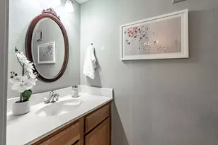 9910 Royal Ln, Dallas, TX 75231 - Photo 10