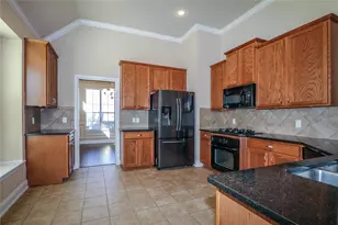 4340 Thorp Ln, Fort Worth, TX 76244 - Photo 4