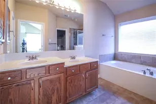 4340 Thorp Ln, Fort Worth, TX 76244 - Photo 12