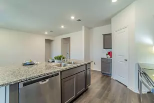3929 Dickinson Ave, Celina, TX 76227 - Photo 6