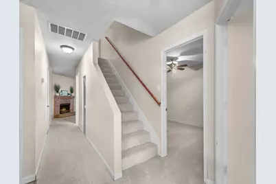 1722 Circle Creek Drive, Lewisville, TX 75067 - Photo 12