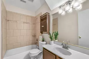 1722 Circle Creek Dr, Lewisville, TX 75067 - Photo 18