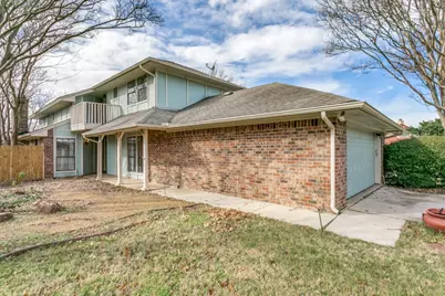 213 Oak Hill Drive, Trophy Club, TX 76262 - Photo 2