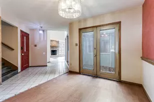 213 Oak Hill Dr, Trophy Club, TX 76262 - Photo 4