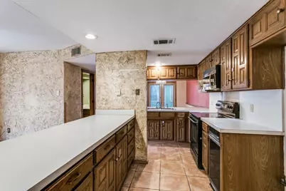 213 Oak Hill Drive, Trophy Club, TX 76262 - Photo 12