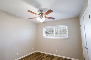 914 S Hyde Park, Denison, TX 75020 - Photo 6