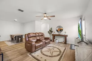 497 Brookbank Dr, Crowley, TX 76036 - Photo 6