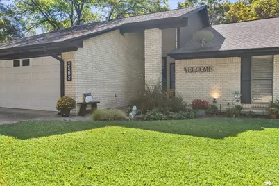 3402 Hialeah Drive, Arlington, TX 76017 - Photo 2